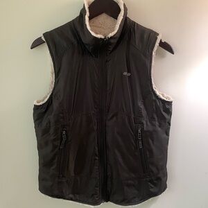 KOPPEN dark brown cream fur lined reversible two pocket zip up vest size Medium